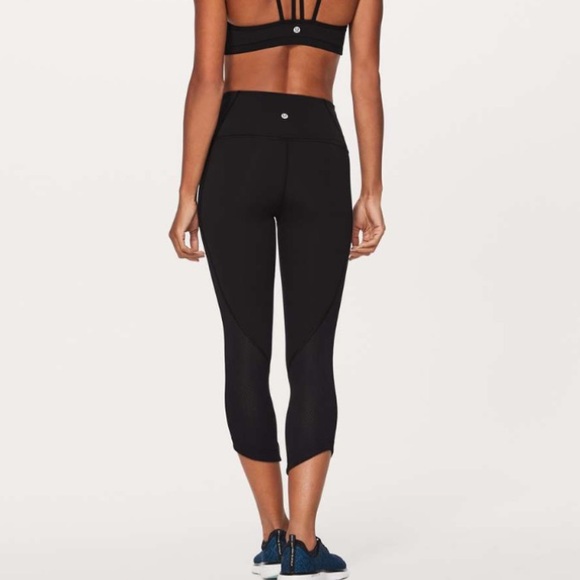 Lululemon Ready Set Go Crop 21" Black Leggings Womens SZ 10 Mesh Panel Pocket - Picture 3 of 7